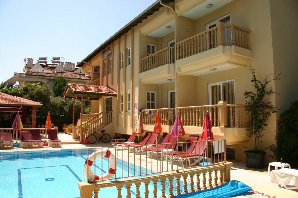 Hibiscus Apartments Marmaris Extérieur photo